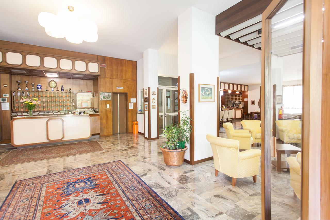 Hotel Quisisana Tabiano Terme Buitenkant foto